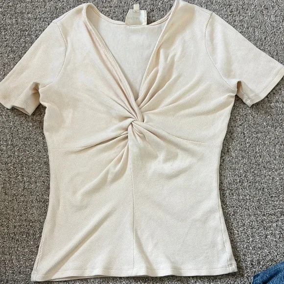 Sezane Maia Tee - Cream - Picture 2 of 4